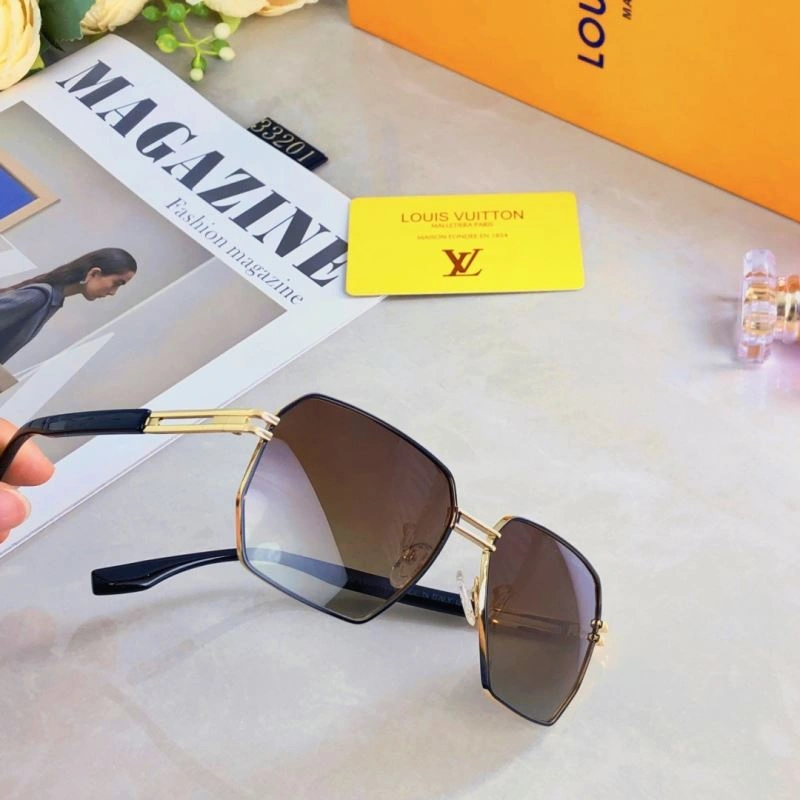 Louis Vuitton Sunglasses Classic 280791