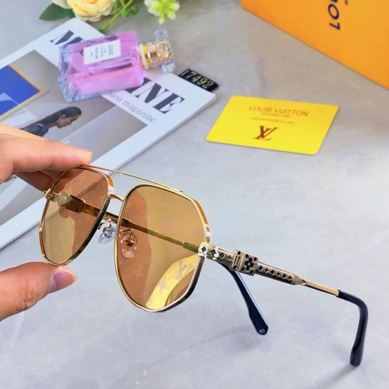Contemporary Louis Vuitton Sunglasses 280779