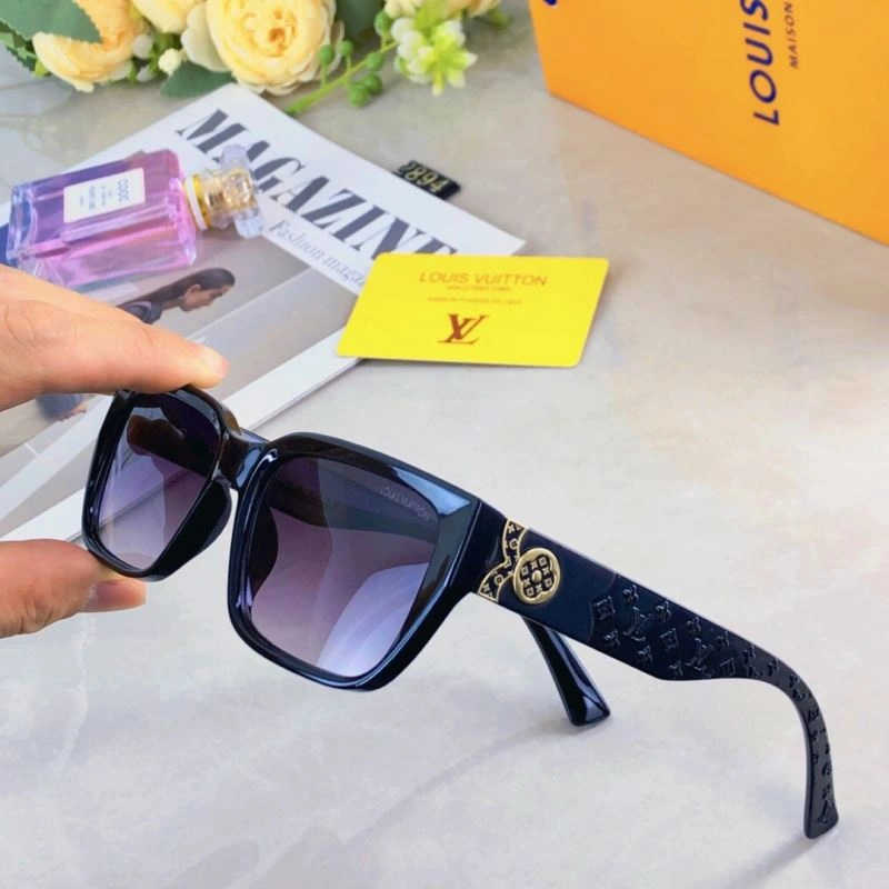 StreetReady Louis Vuitton Sunglasses 280797