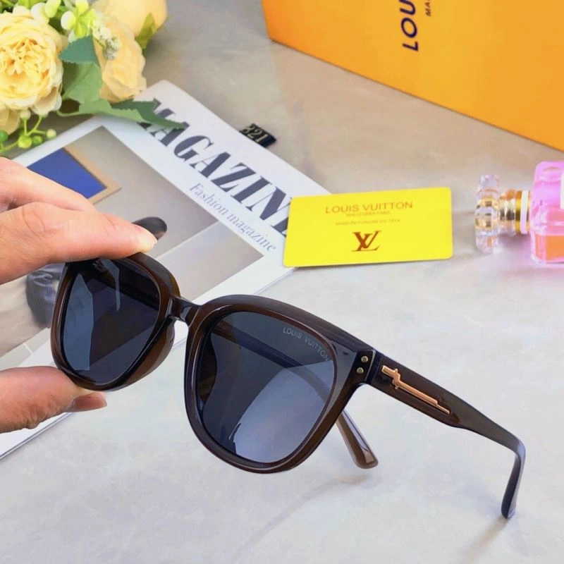 Neat Louis Vuitton Sunglasses 280769