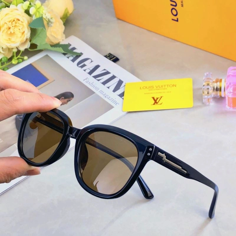 Neat Louis Vuitton Sunglasses 280769