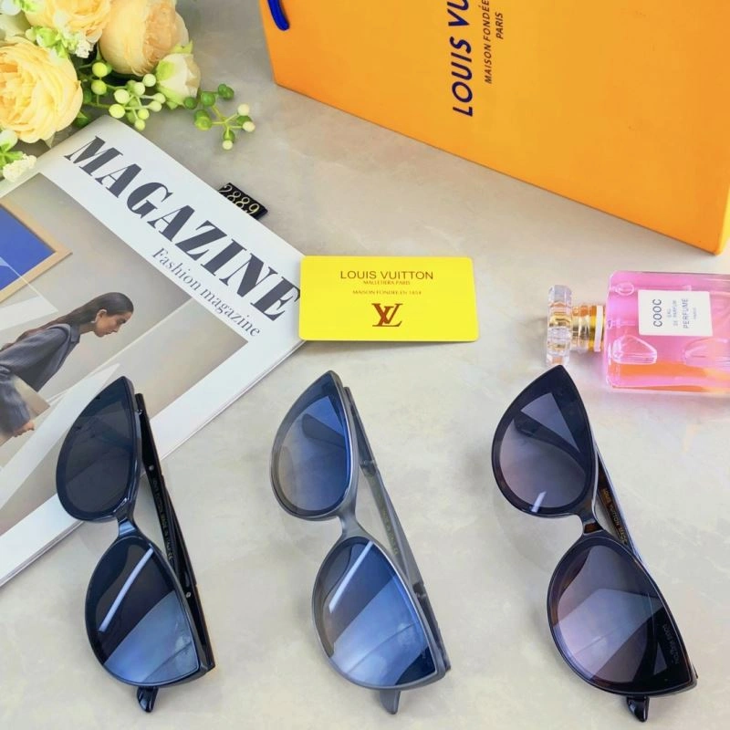 Louis Vuitton Sunglasses Sleek 280767
