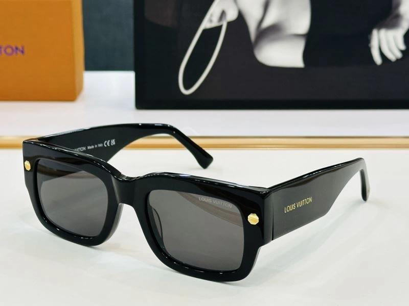 Louis Vuitton Sunglasses Sleek 280768