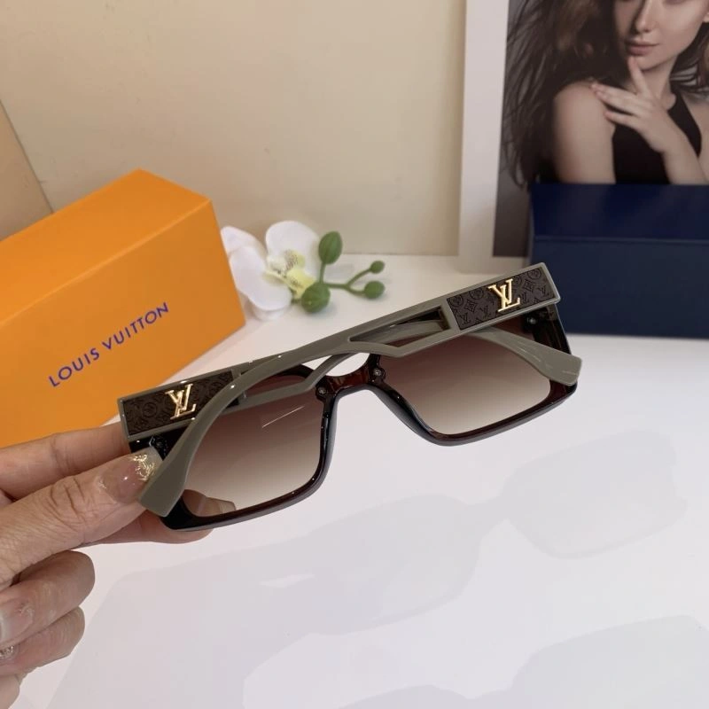 ZipUp Louis Vuitton Sunglasses 280761