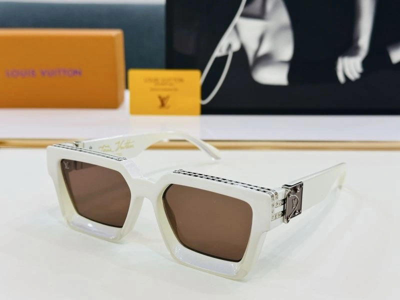 Louis Vuitton Sunglasses WrinkleFree 280758