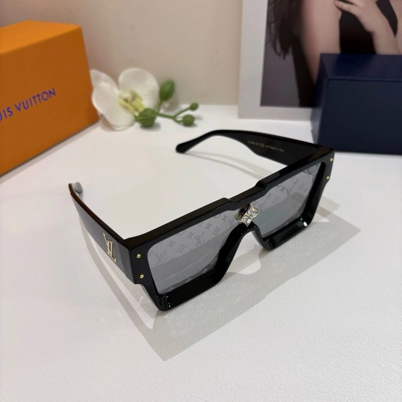 DailyWear Louis Vuitton Sunglasses 280731