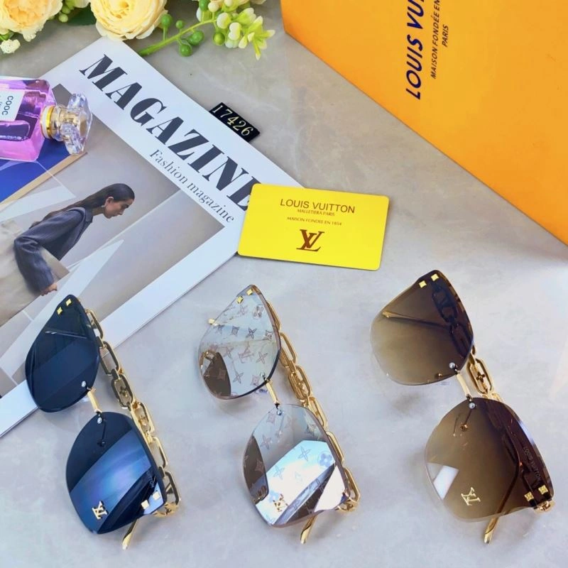Louis Vuitton Sunglasses Bold 280747