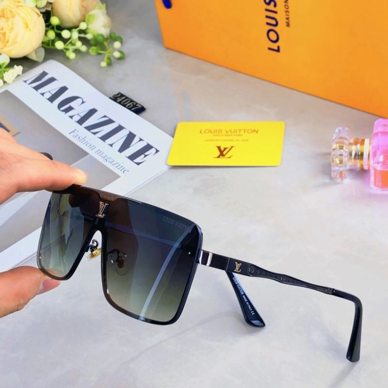 Louis Vuitton Sunglasses Lightweight 280727