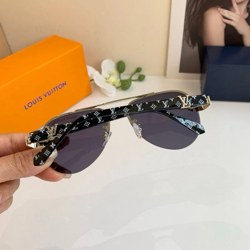 UrbanChic Louis Vuitton Sunglasses 280741
