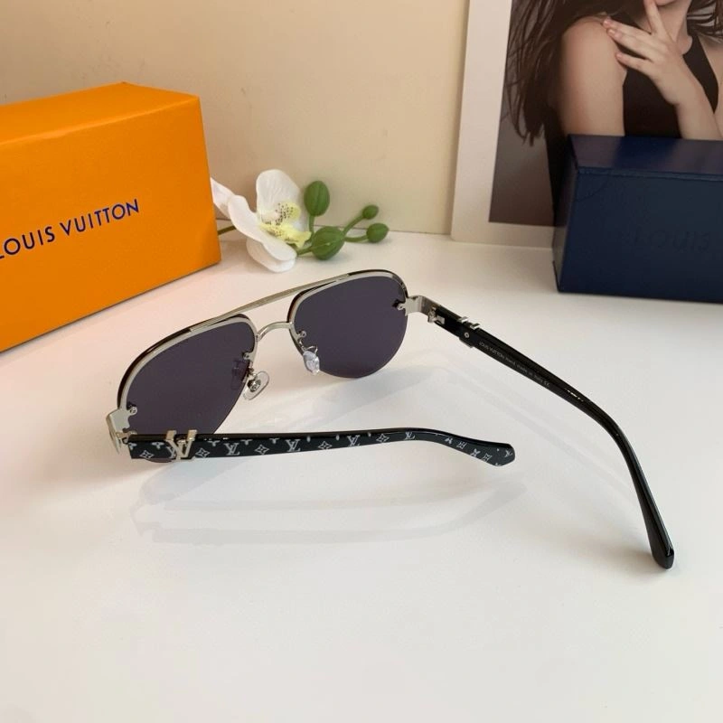 UrbanChic Louis Vuitton Sunglasses 280741