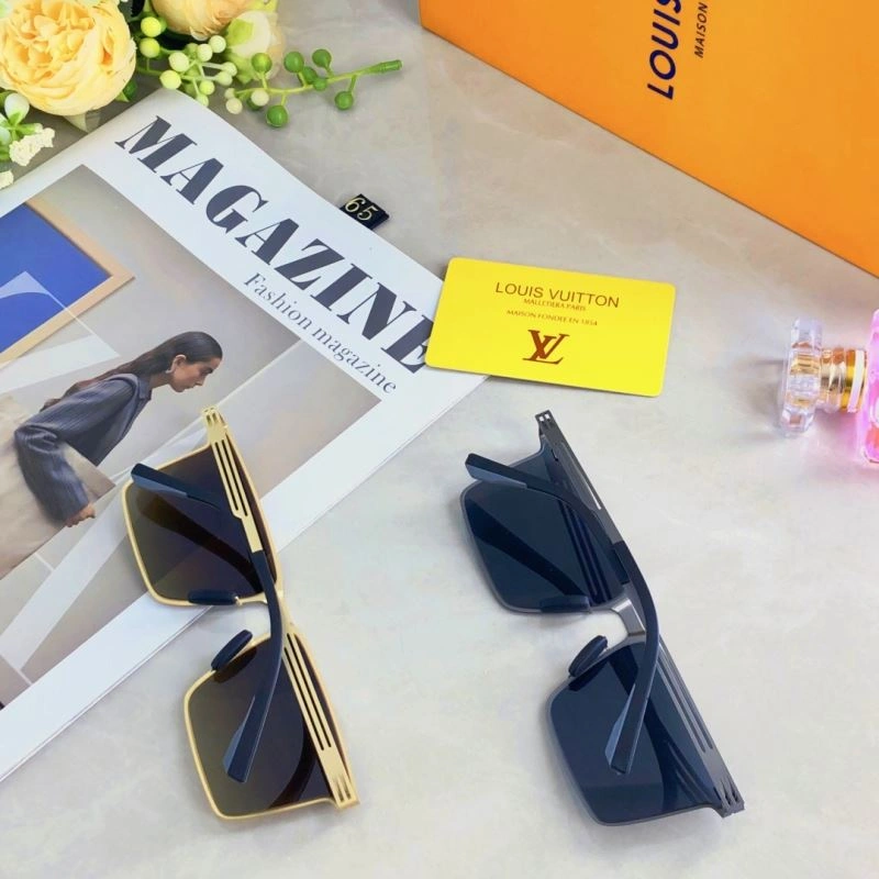 Louis Vuitton Sunglasses Fashionable 280748