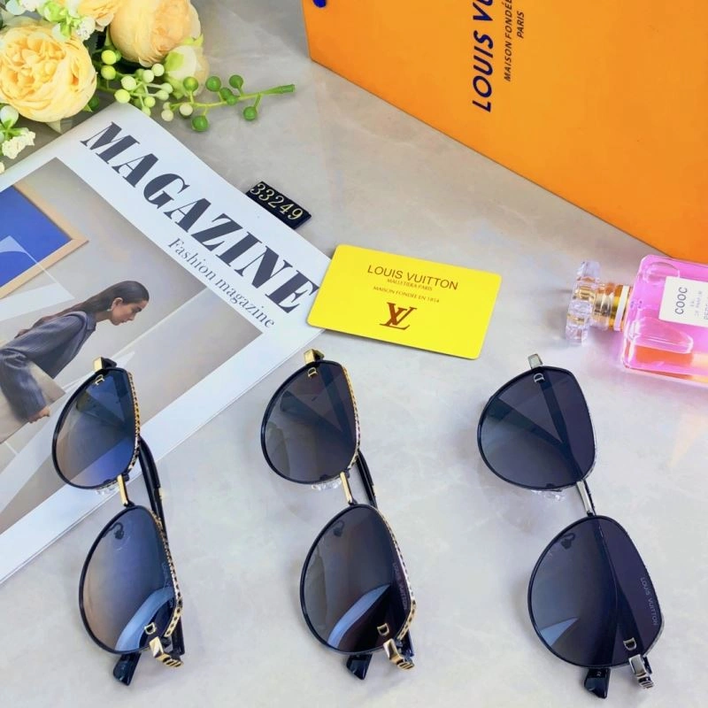 Louis Vuitton Sunglasses Compact 280754