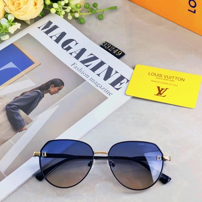 Louis Vuitton Sunglasses Compact 280754