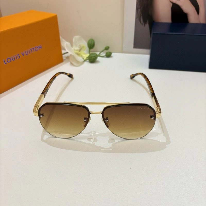 Minimalist Louis Vuitton Sunglasses 280726
