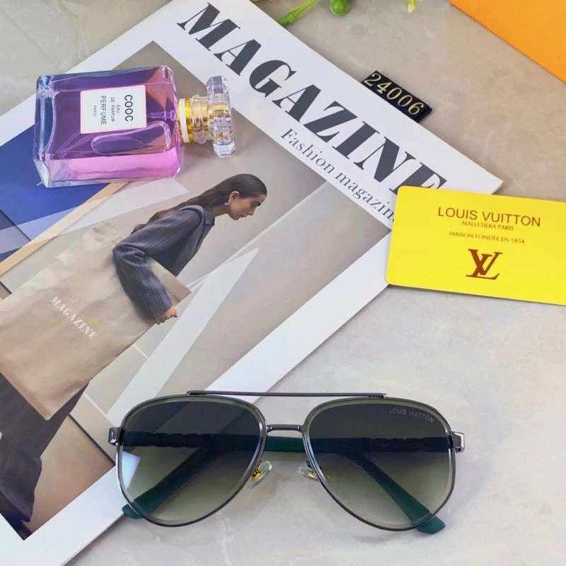 Effortless Louis Vuitton Sunglasses 280721