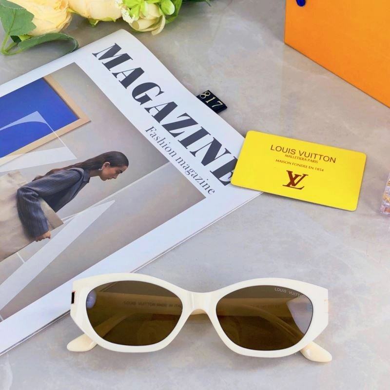 Sleek Louis Vuitton Sunglasses 280718