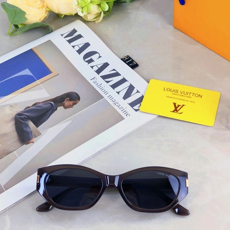 Sleek Louis Vuitton Sunglasses 280718