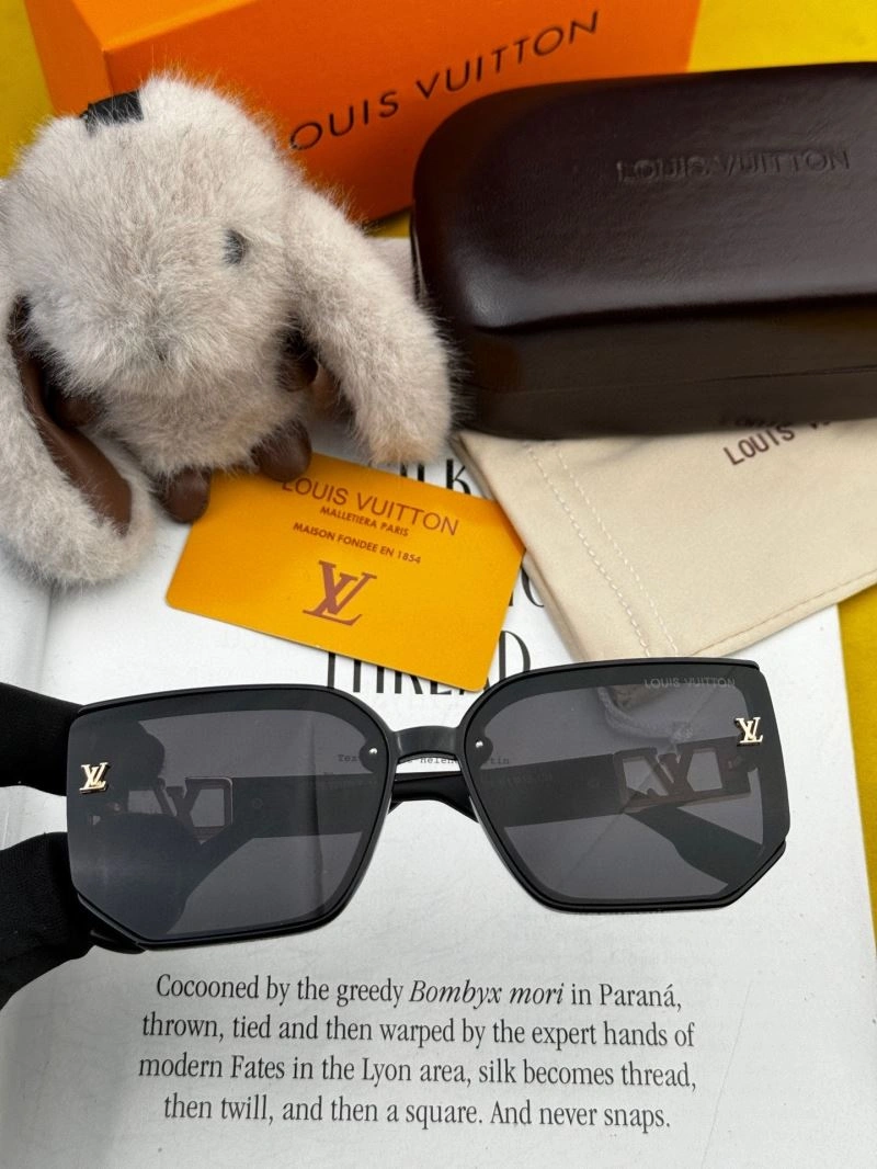 Louis Vuitton Sunglasses Resilient 280712