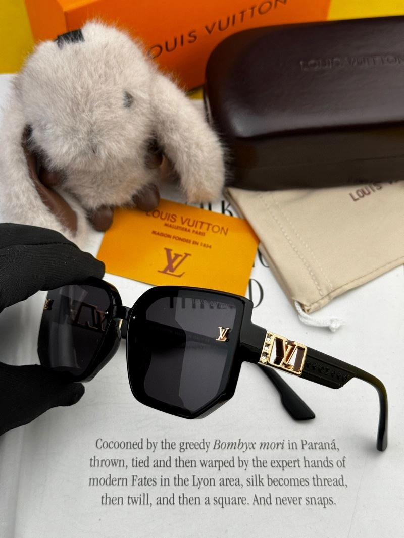 Louis Vuitton Sunglasses Resilient 280712