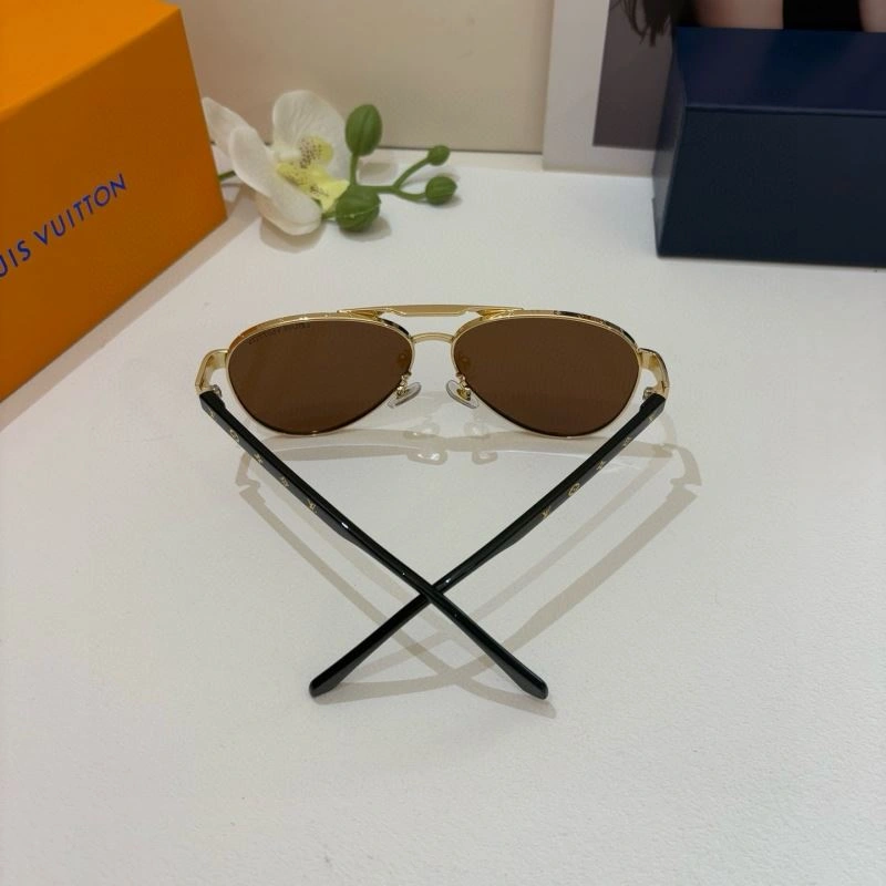 MultiPurpose Louis Vuitton Sunglasses 280695