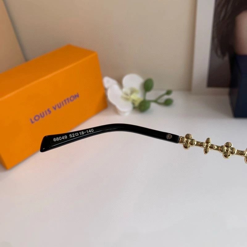 Louis Vuitton Sunglasses AllSeason 280697