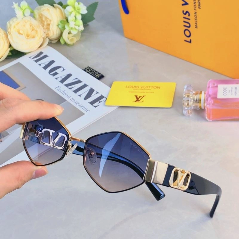 Louis Vuitton Sunglasses Popular 280709