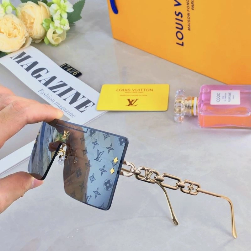 Louis Vuitton Sunglasses OdorResistant 280704