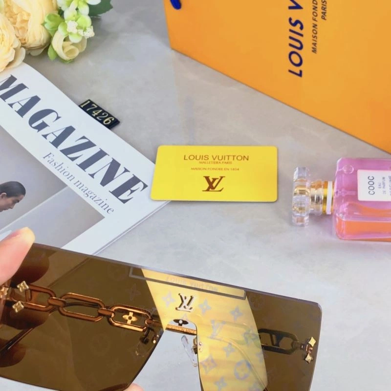 Louis Vuitton Sunglasses OdorResistant 280704