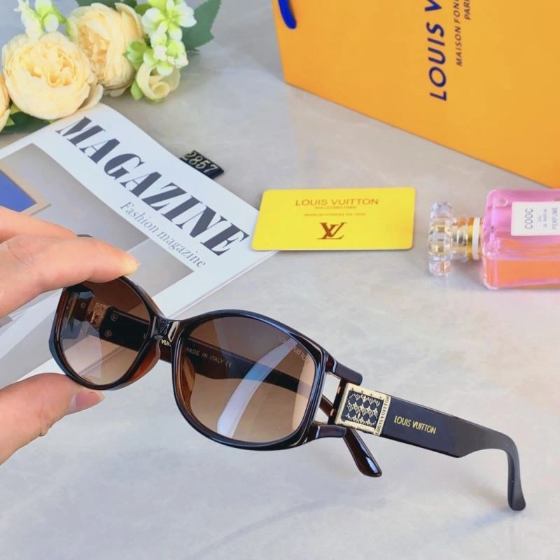 Casual Louis Vuitton Sunglasses 280711