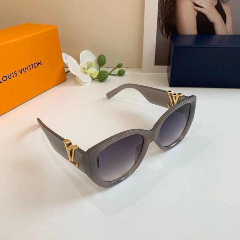 Louis Vuitton Sunglasses AllSeason 280684