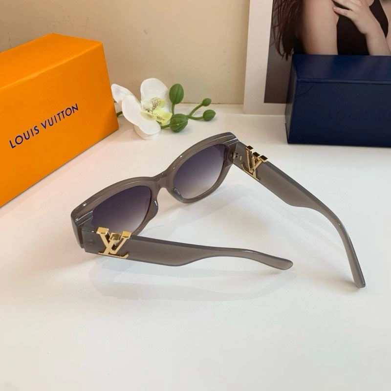 Louis Vuitton Sunglasses AllSeason 280684