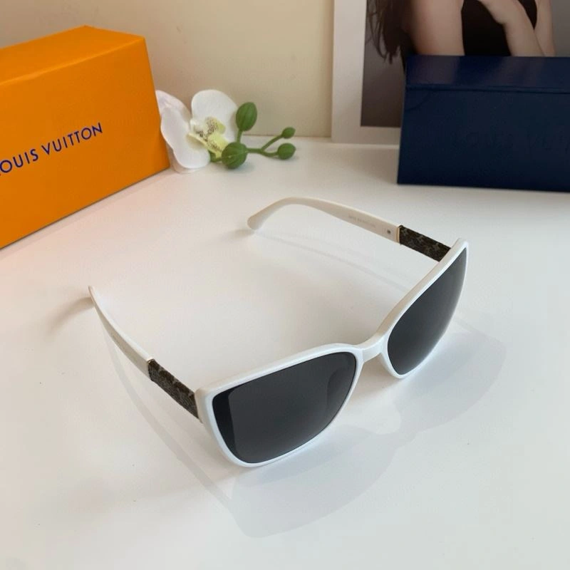 Trendsetting Louis Vuitton Sunglasses 280680