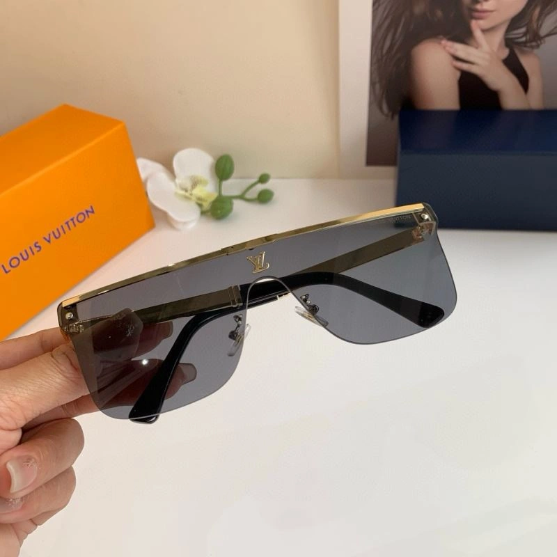 OnTrend Louis Vuitton Sunglasses 280679