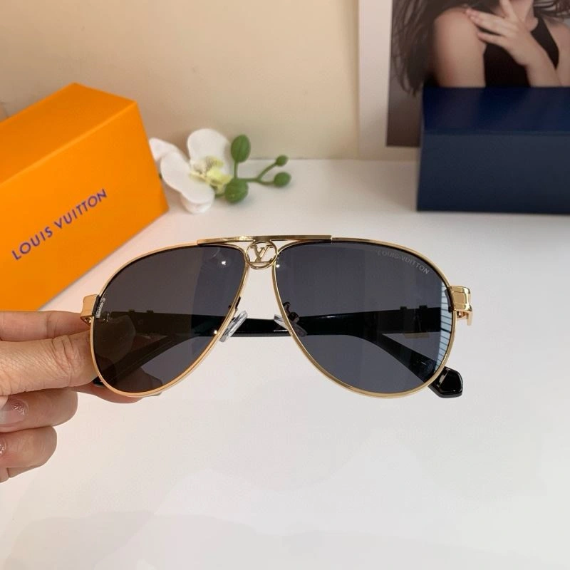 Louis Vuitton Sunglasses ComfortFit 280670