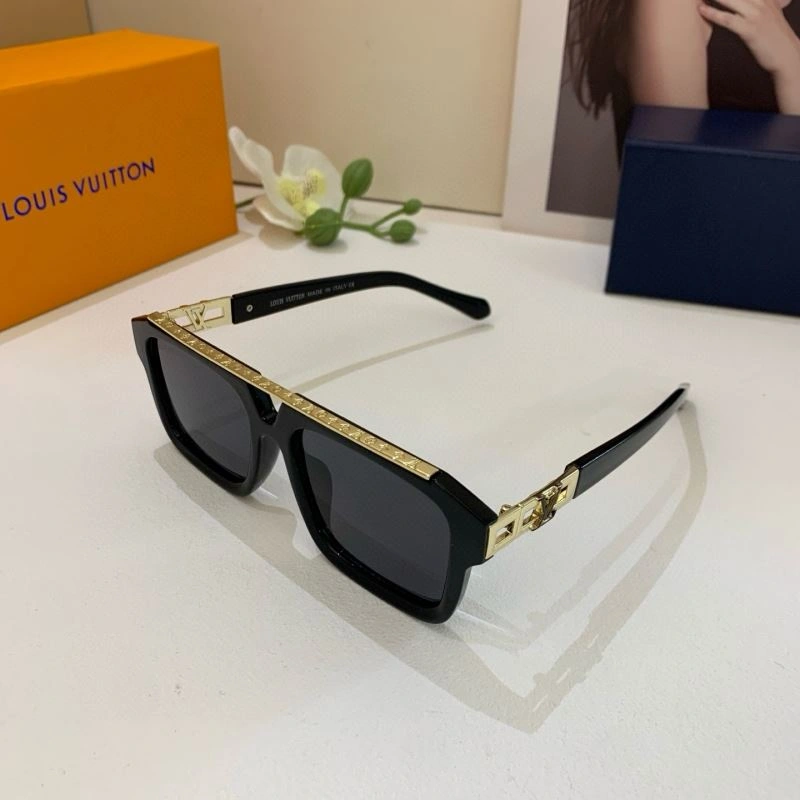 Louis Vuitton Sunglasses Durable 280667