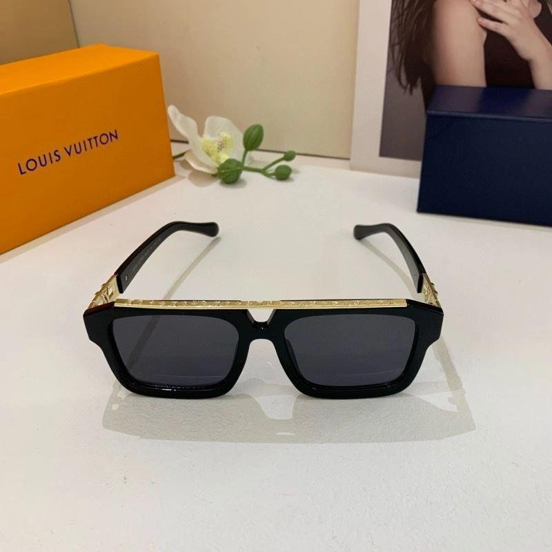 Louis Vuitton Sunglasses Durable 280667