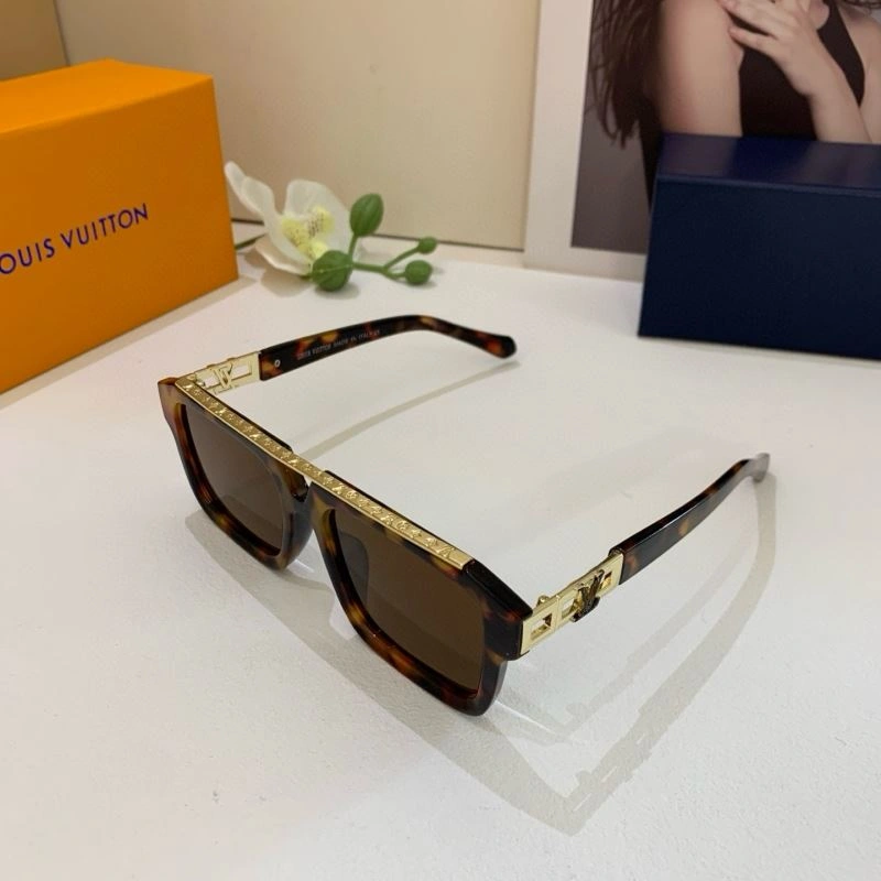 SportInspired Louis Vuitton Sunglasses 280653
