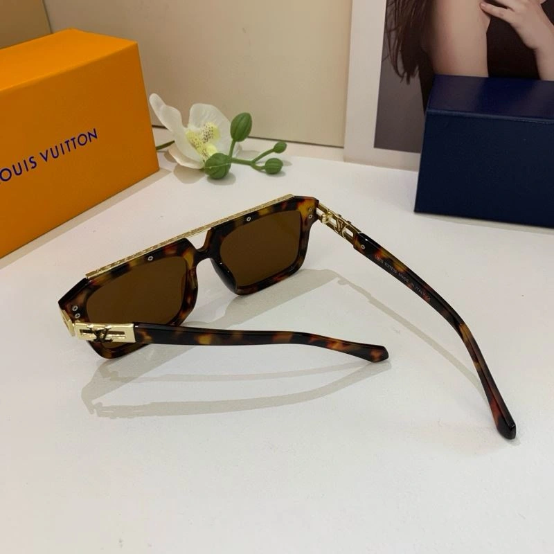 SportInspired Louis Vuitton Sunglasses 280653