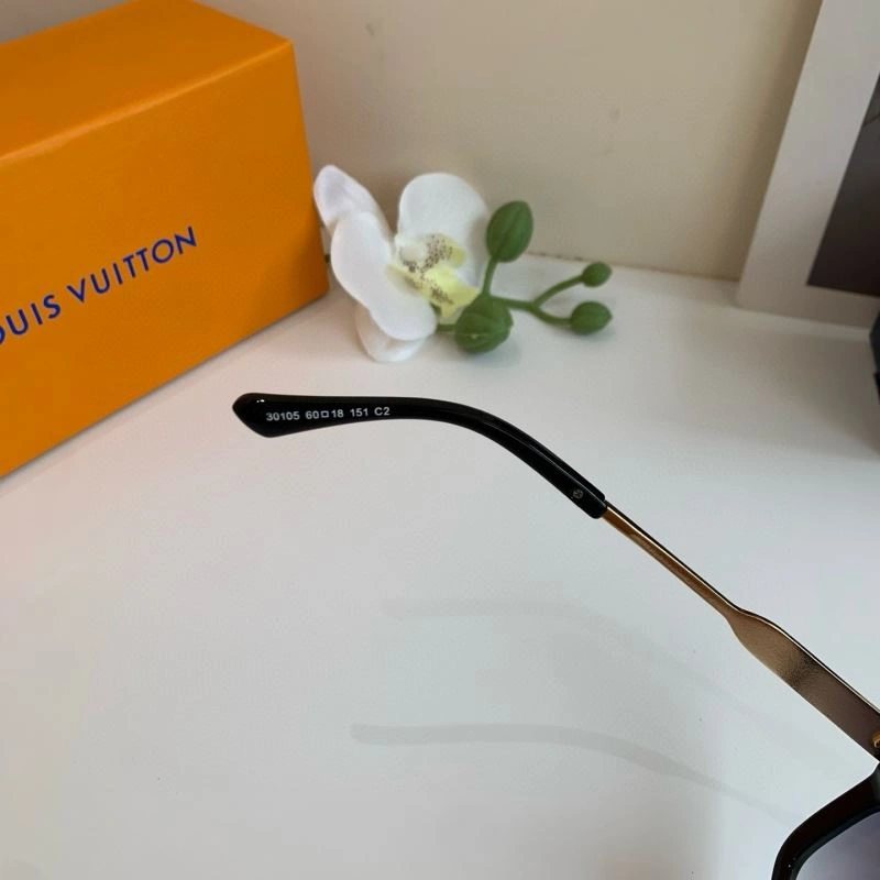 Louis Vuitton Sunglasses Efficient 280669