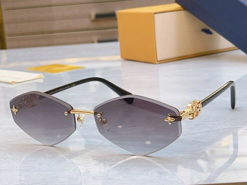 NewStyle Louis Vuitton Sunglasses 280674