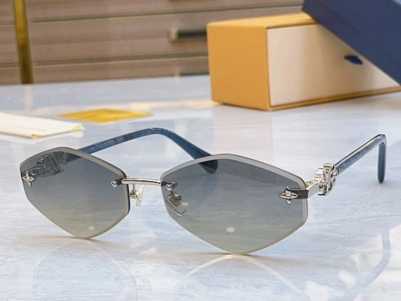 NewStyle Louis Vuitton Sunglasses 280674