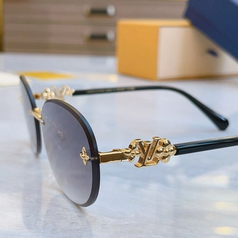 GoodFit Louis Vuitton Sunglasses 280677