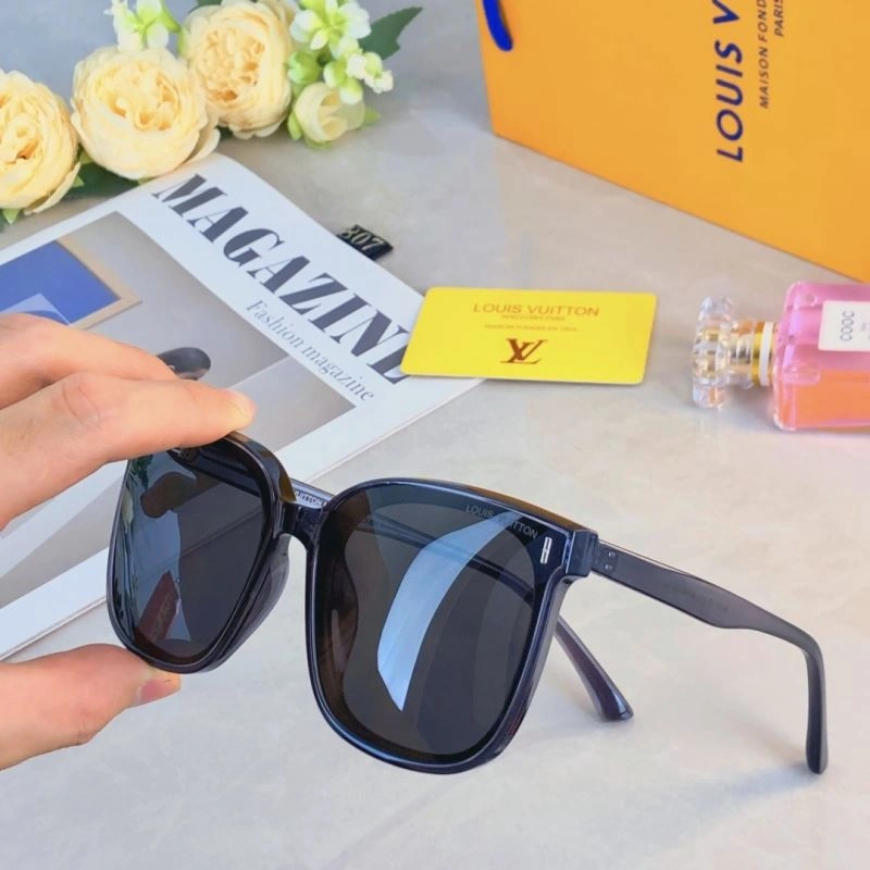 WellDesigned Louis Vuitton Sunglasses 280658