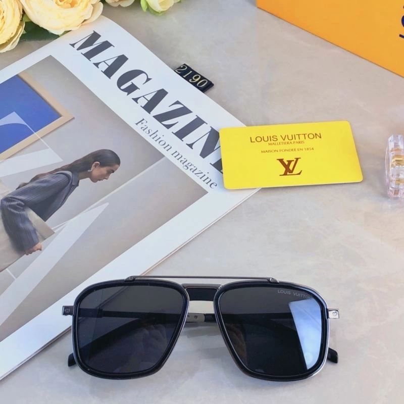 WaterResistant Louis Vuitton Sunglasses 280656
