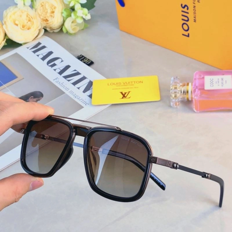 WaterResistant Louis Vuitton Sunglasses 280656