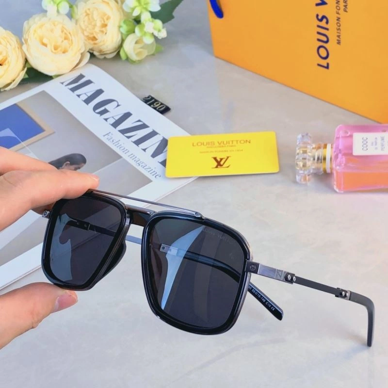 WaterResistant Louis Vuitton Sunglasses 280656