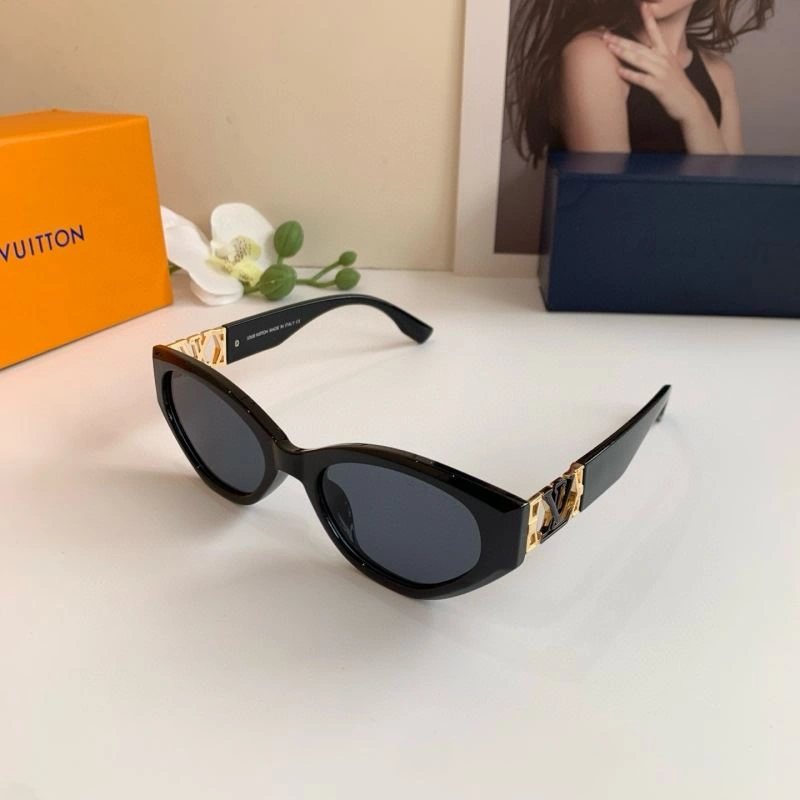 GoodFit Louis Vuitton Sunglasses 280651