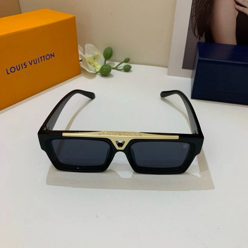 Louis Vuitton Sunglasses EasyCare 280643