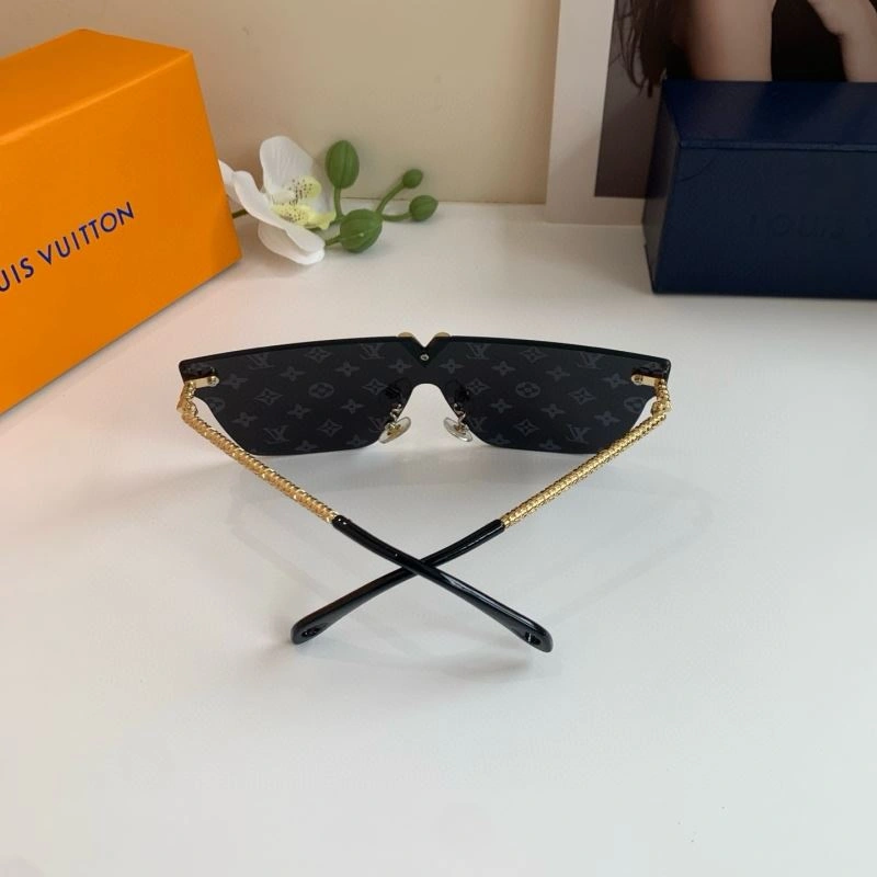 Louis Vuitton Sunglasses Durable 280646