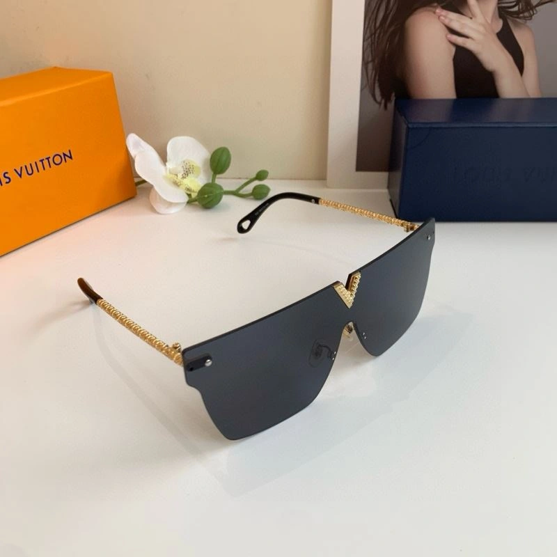 Louis Vuitton Sunglasses FashionForward 280640